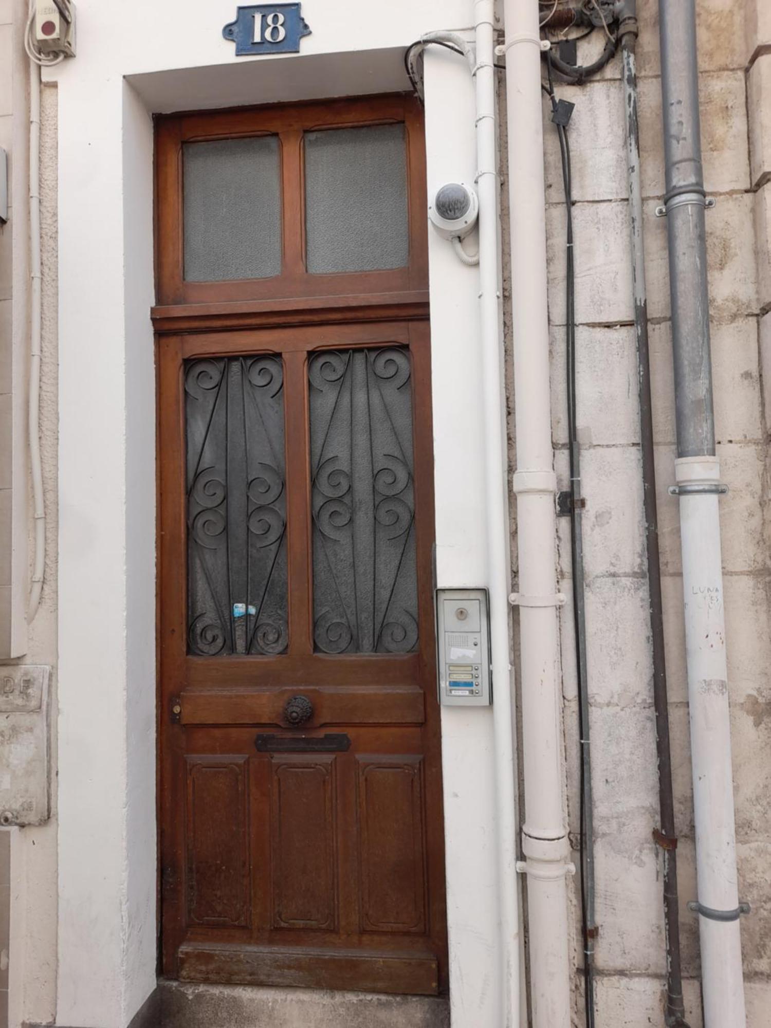 Le Nid D'Hirondelles - Appartement De Caractere Hypercentre Au Calme Bourges Kültér fotó